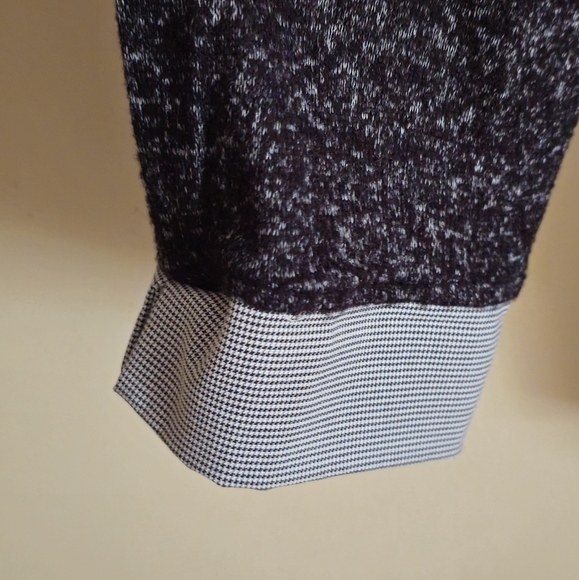 Faith and Joy Dark Grey Top & Plaid Jeweled Collar Size Large - Picture 5 of 11